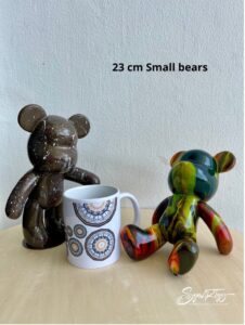 Examples of fluid art bears: Two small bears 23cm